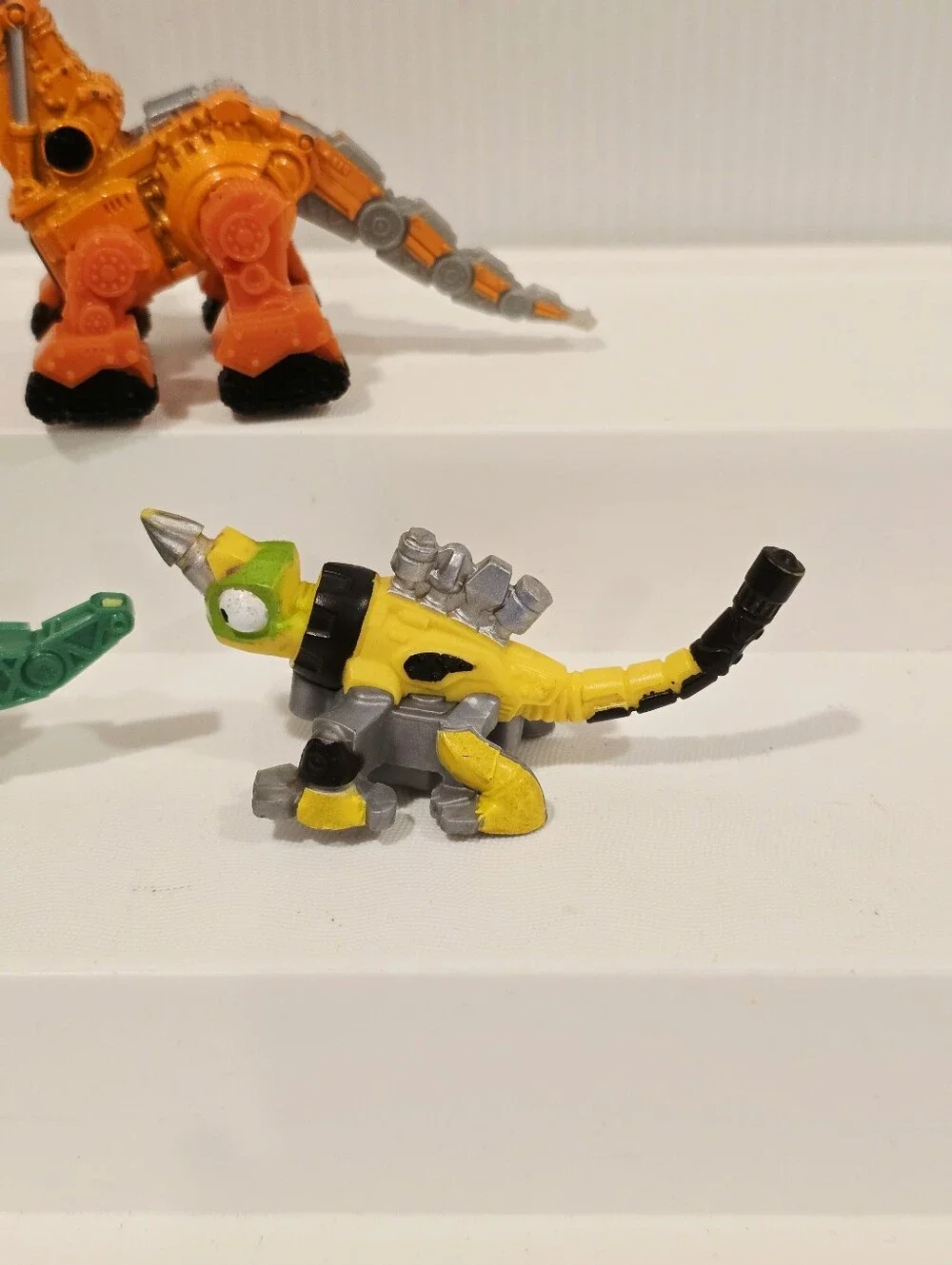 Netflix DreamWorks Dinotrux Vehicle Set